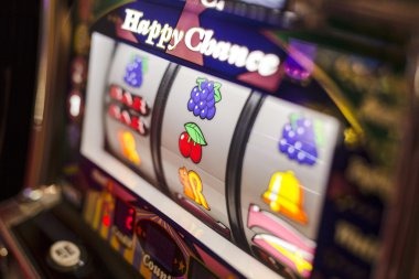 Buffalo King slot game reels showing buffalo symbols and African savanna theme